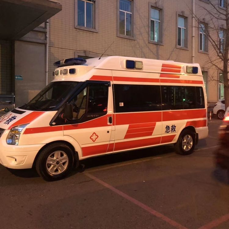 宣汉夜间租赁救护车护送病人转院：安全转运的 8 大核心注意事项